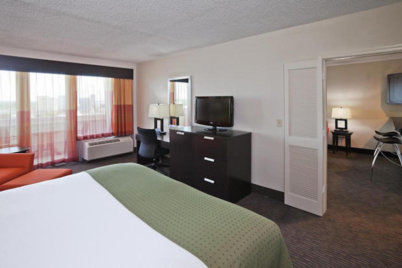 17 West Hotel, Ascend Hotel Collection Tulsa Eksteriør bilde